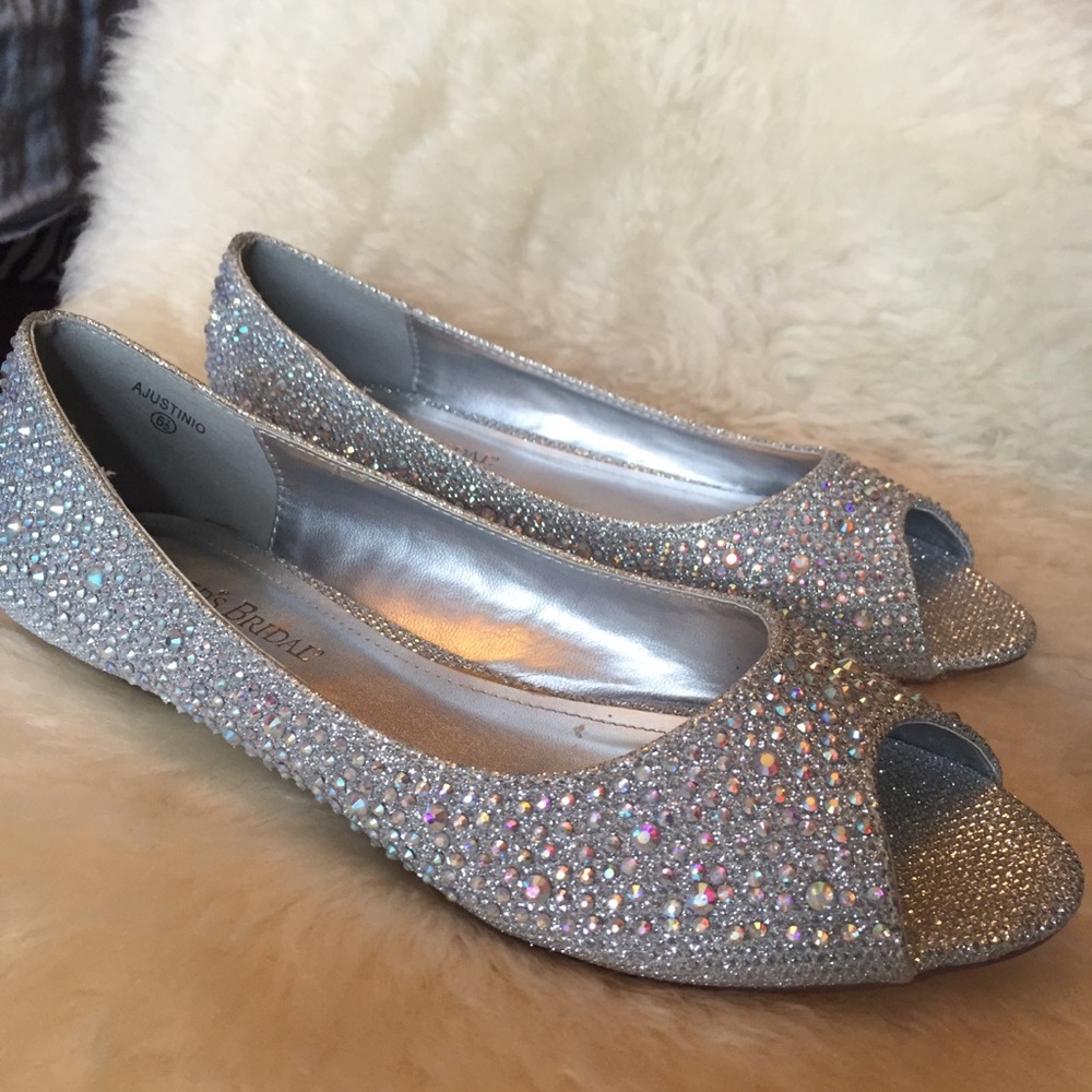 David’s Bridal sparkly wedge 6.5 NEW